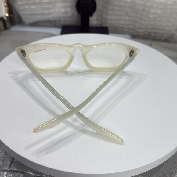 (Z6) FRAME FRANCE, vintage pearly white glasses for girls - Picture 5 of 12